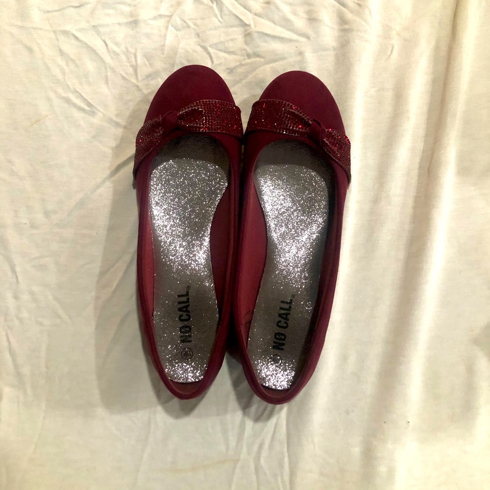 Burgungy Flats